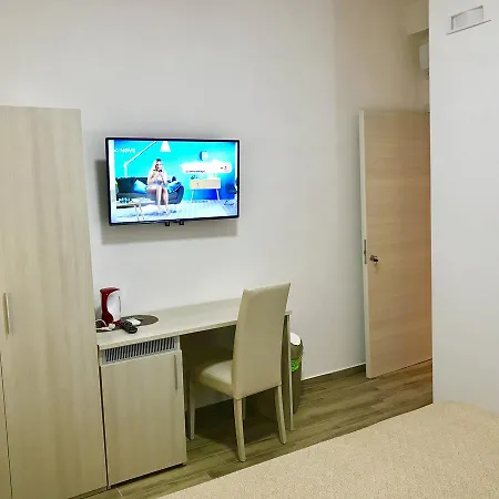 Caruso Panzió 2*